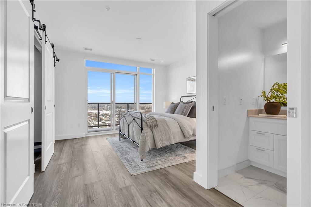 15 Glebe Street Property Photo 25