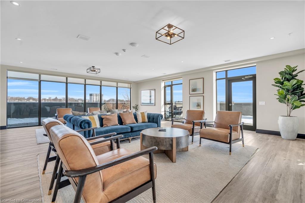 15 Glebe Street Property Photo 48