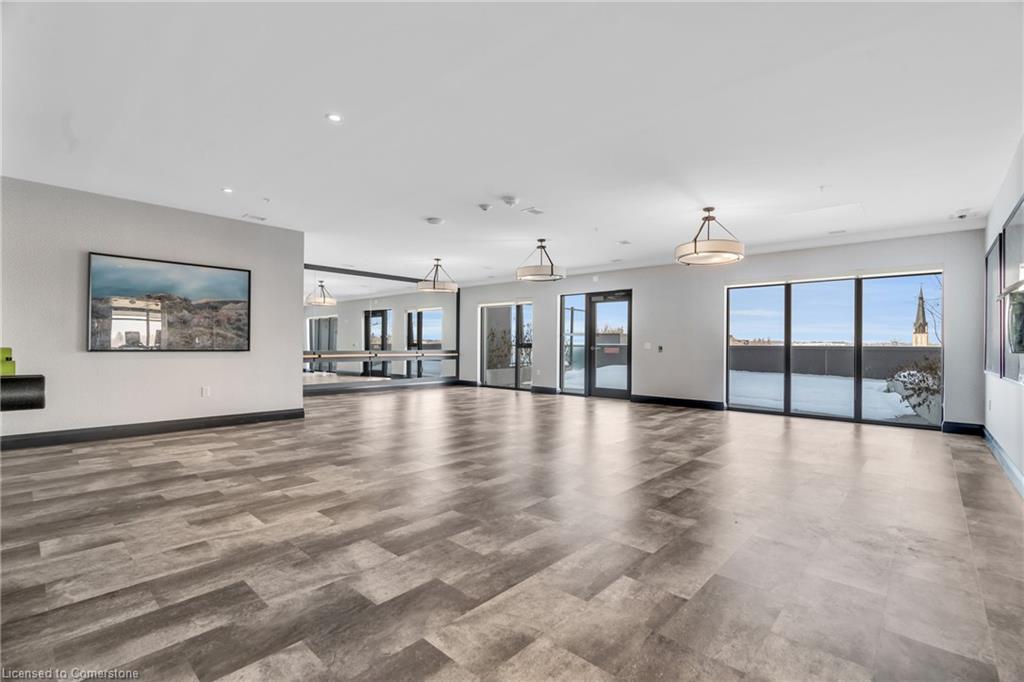 15 Glebe Street Property Photo 50