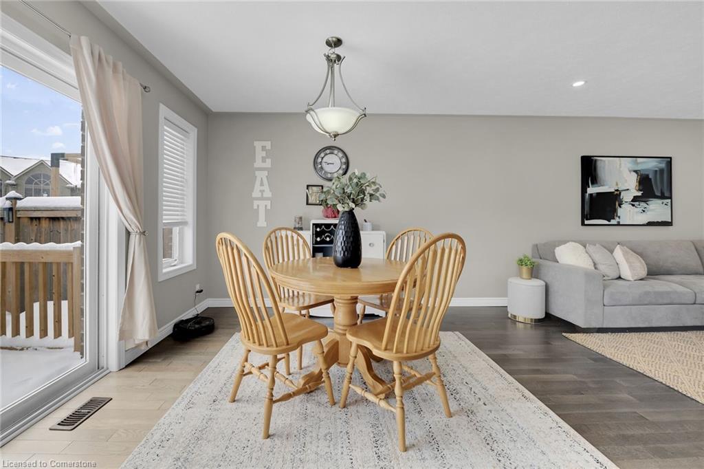 102 Macneil Court Property Photo 14