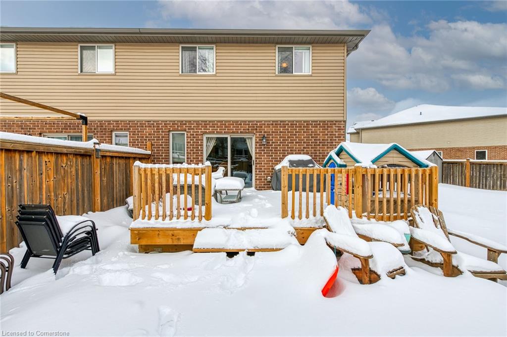 102 Macneil Court Property Photo 40