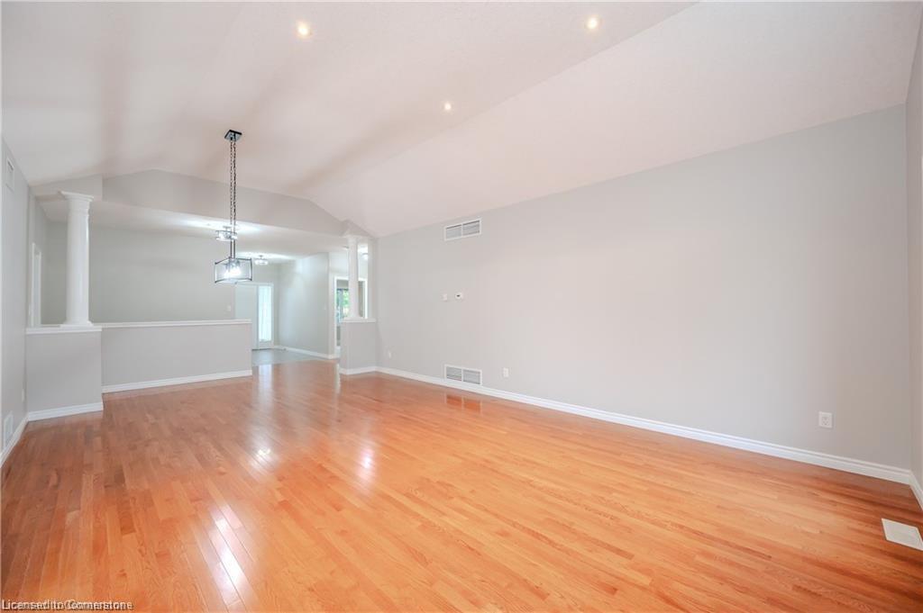 87 Stonecroft Way Property Photo 11
