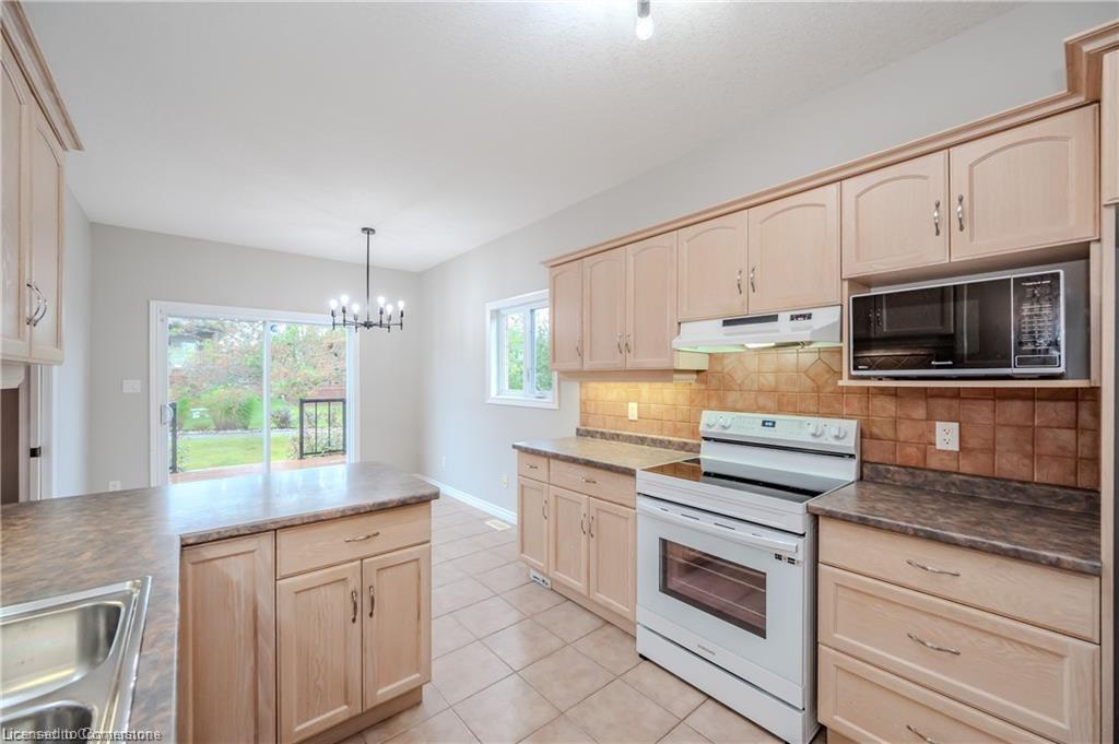 87 Stonecroft Way Property Photo 20
