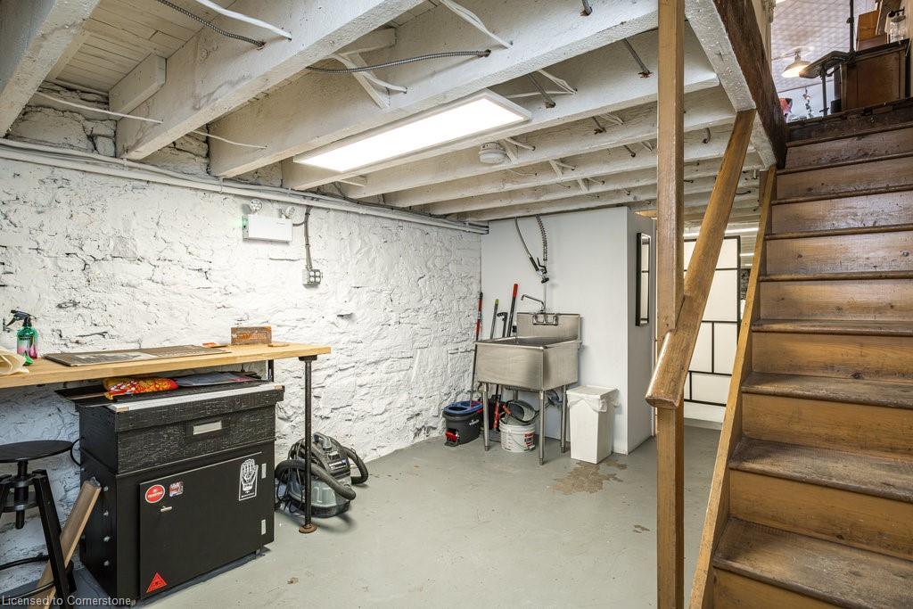 203 King Street E Property Photo 42