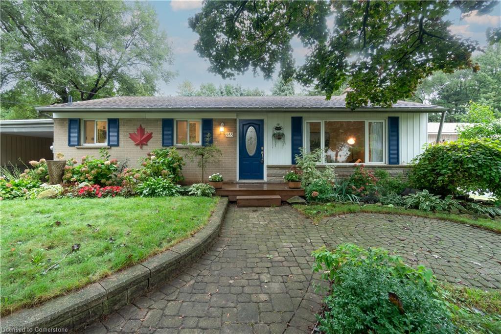 955 Cloverleaf Drive Property Photo