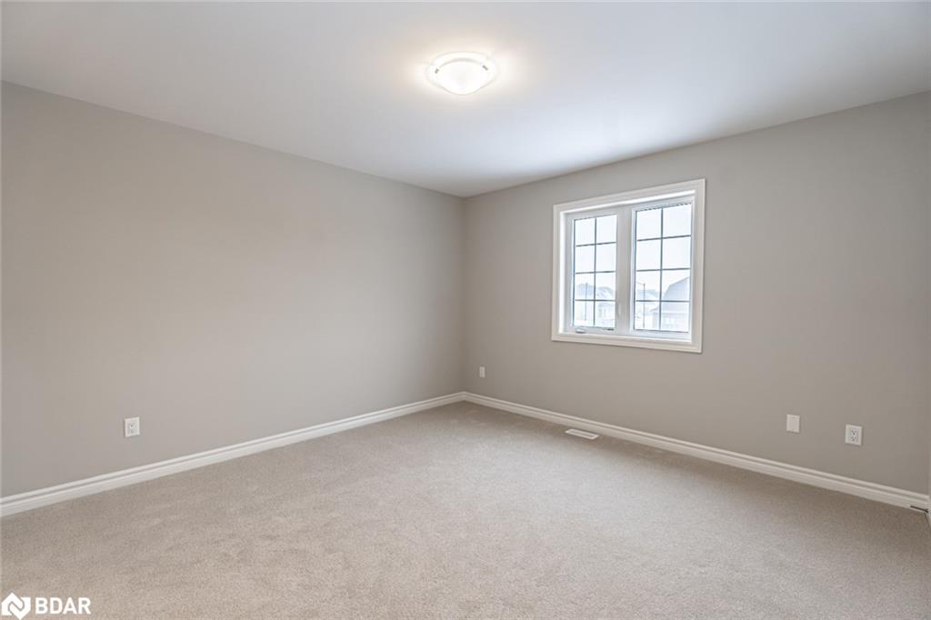 240 Springfield Cres Property Photo 14