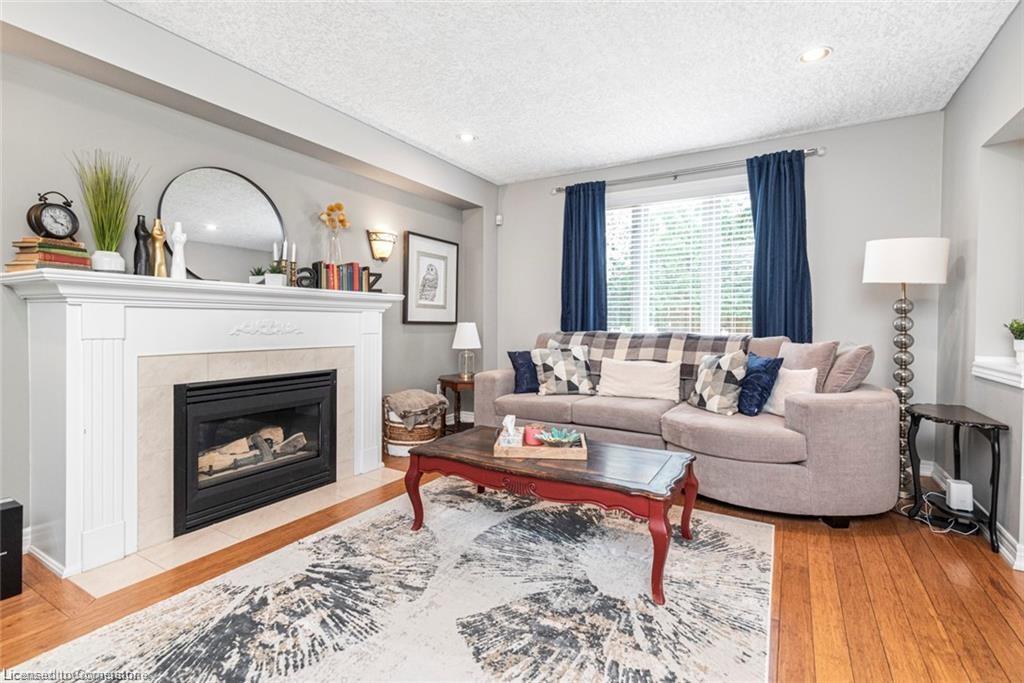 54 Stonepine Crescent Property Photo 15