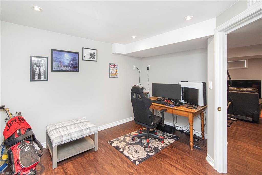 54 Stonepine Crescent Property Photo 30