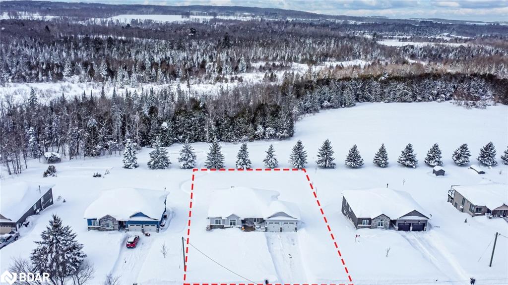 1424 15/16 Sideroad E Property Photo
