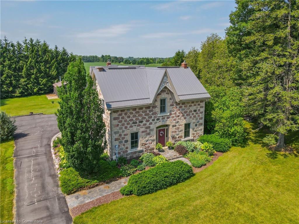 6086 5th Line Property Photo
