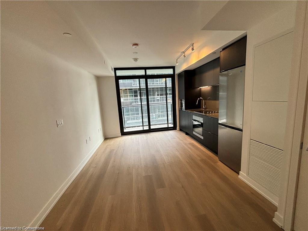 1216-1 Jarvis Street Property Photo 5