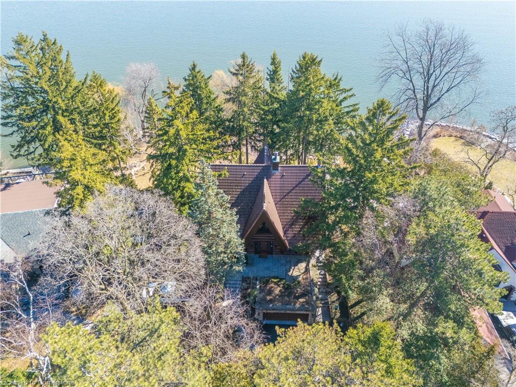 270 North Shore Boulevard E Property Photo 2