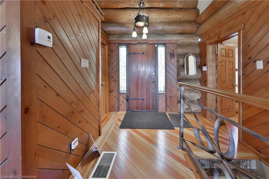 270 North Shore Boulevard E Property Photo 6