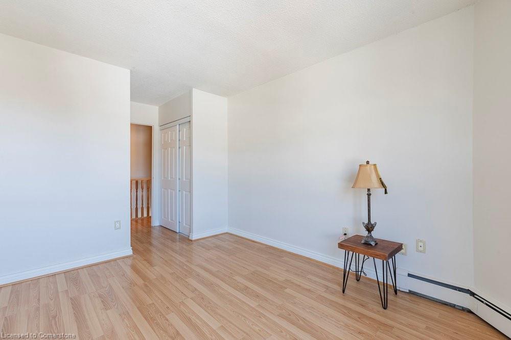 605-10 John Street Property Photo 30