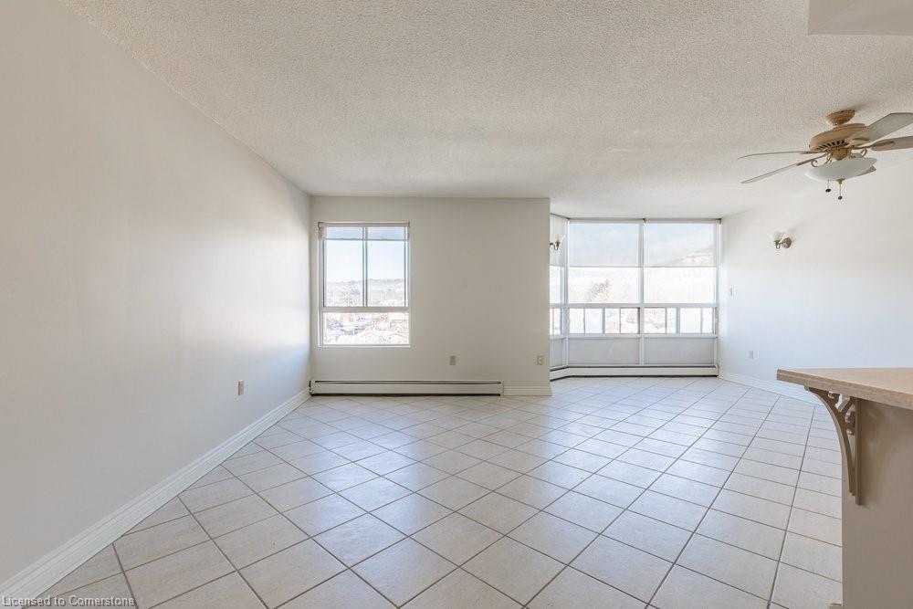 605-10 John Street Property Photo 37