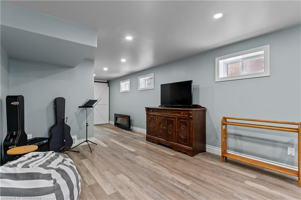 774 Upper Sherman Avenue Property Photo 27