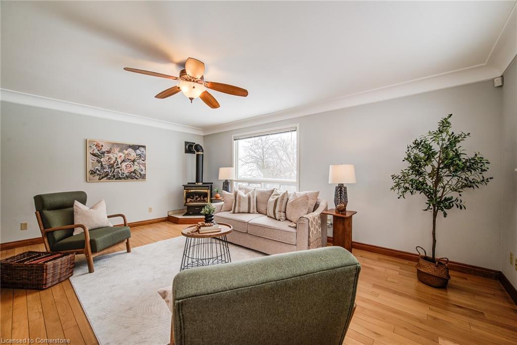 1090 Bleams Road Property Photo 17