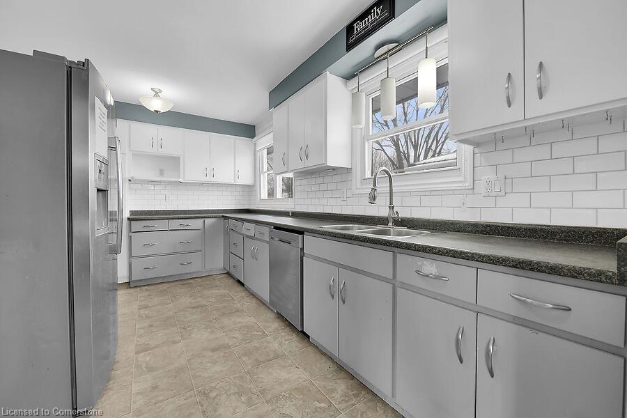 56 Parkview Road Property Photo 15
