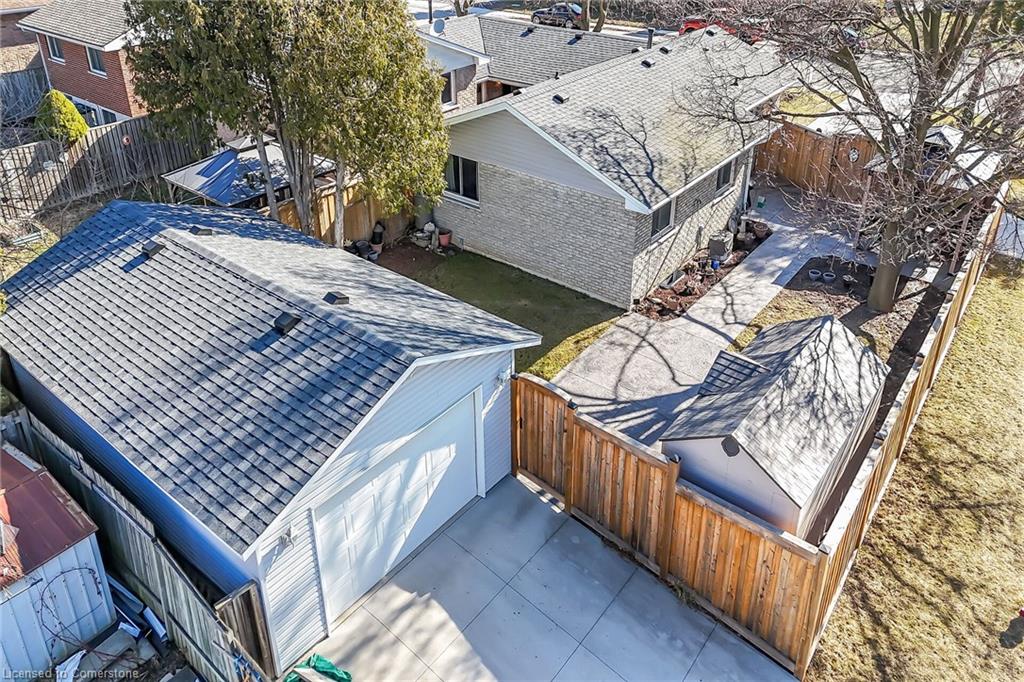 146 Fiona Crescent Property Photo 6