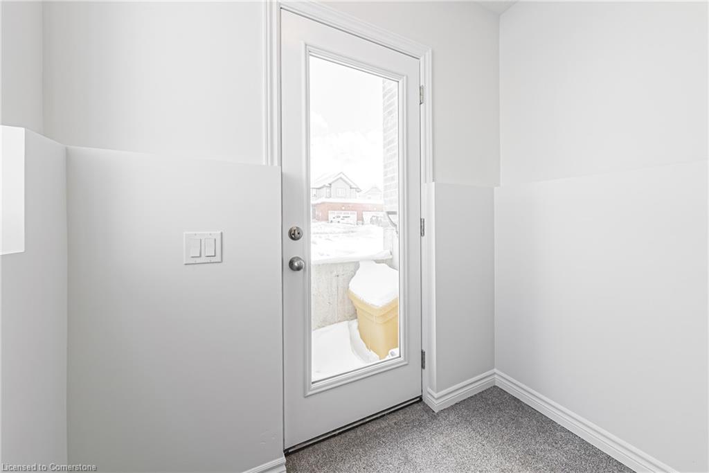 91 Maple Street Property Photo 31