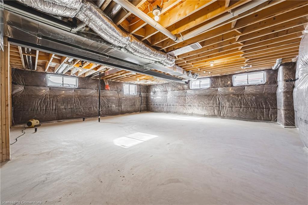 91 Maple Street Property Photo 33