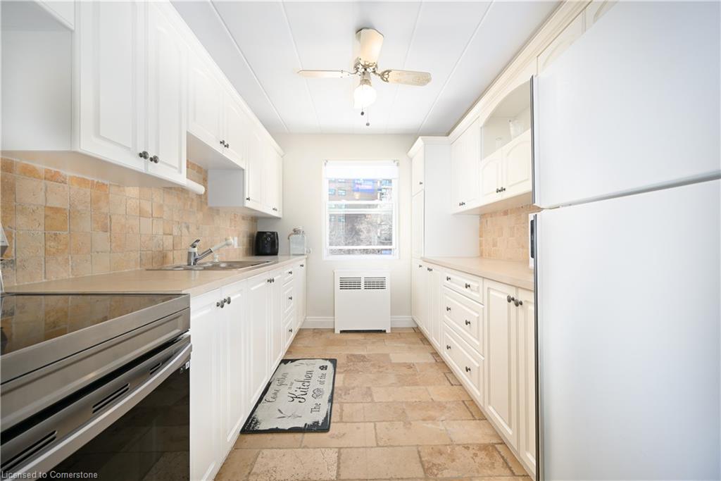 9-2422 New Street Property Photo 17
