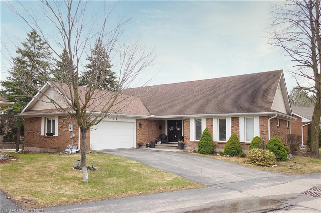 310 Roxton Drive Property Photo 1