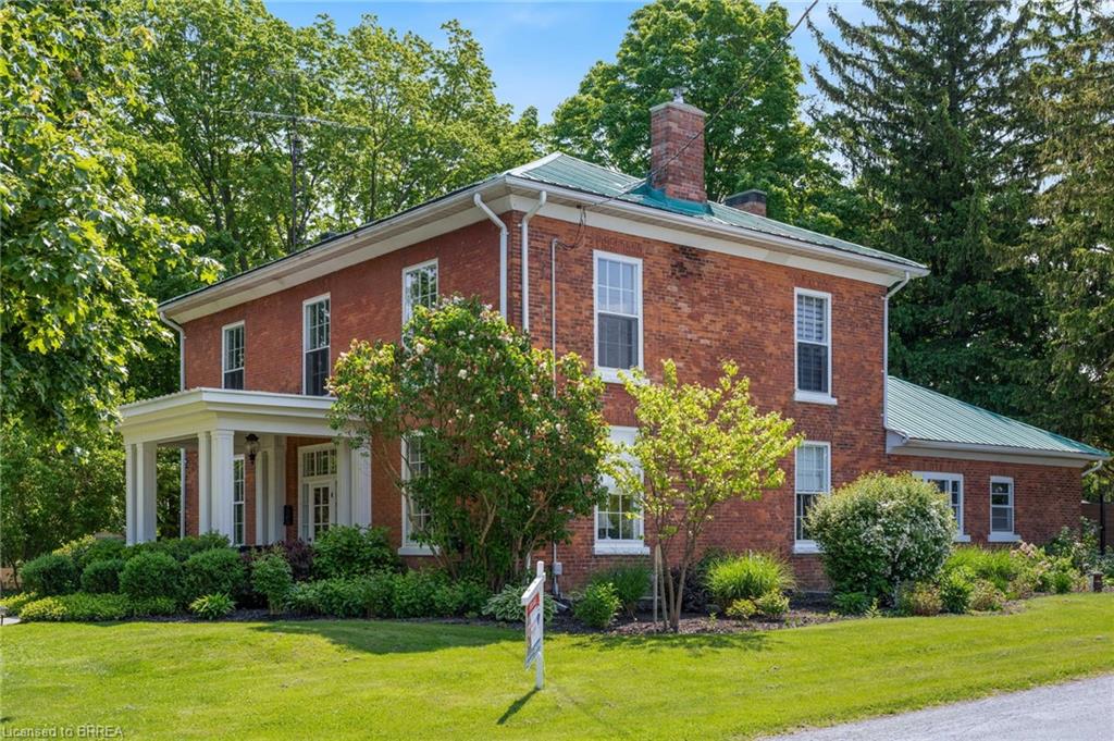 4 Murray Street W Property Photo 2