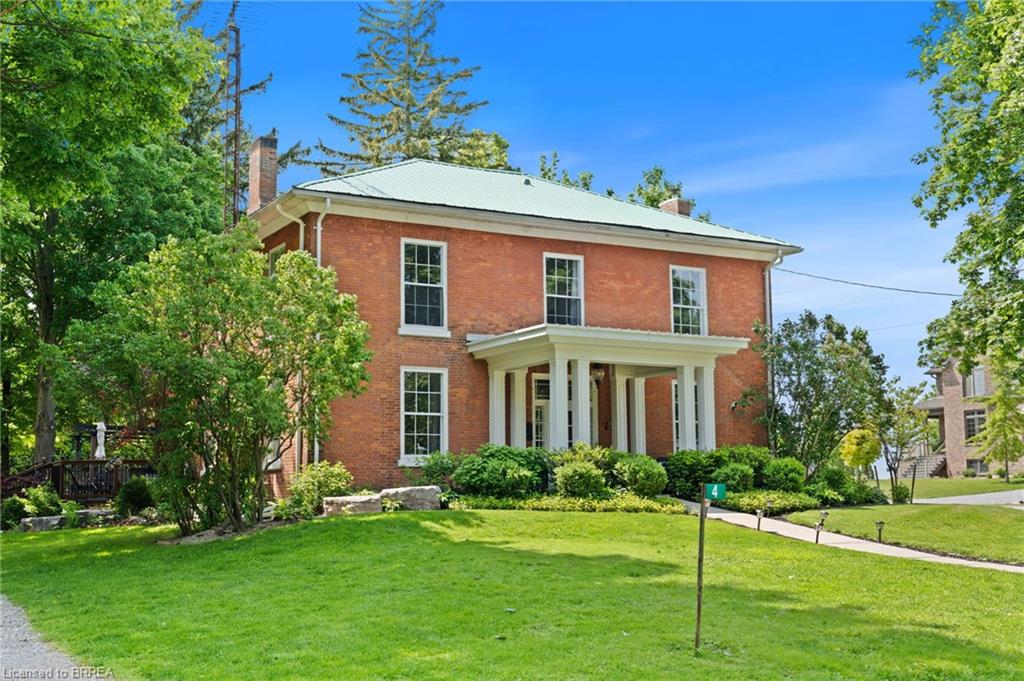 4 Murray Street W Property Photo 10