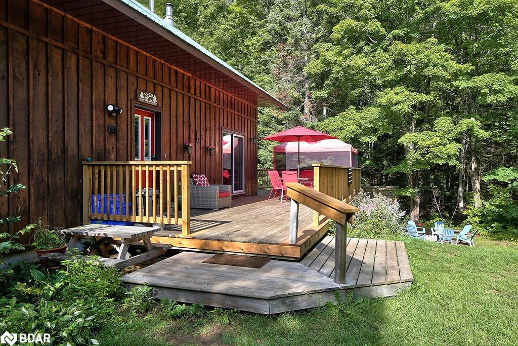 1046 Pine Springs Road Property Photo 7