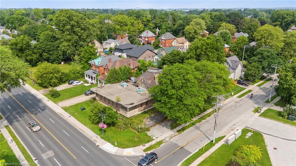 380* Ontario Street Property Photo 11