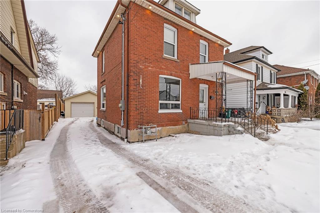 4731 Third Avenue Property Photo 2