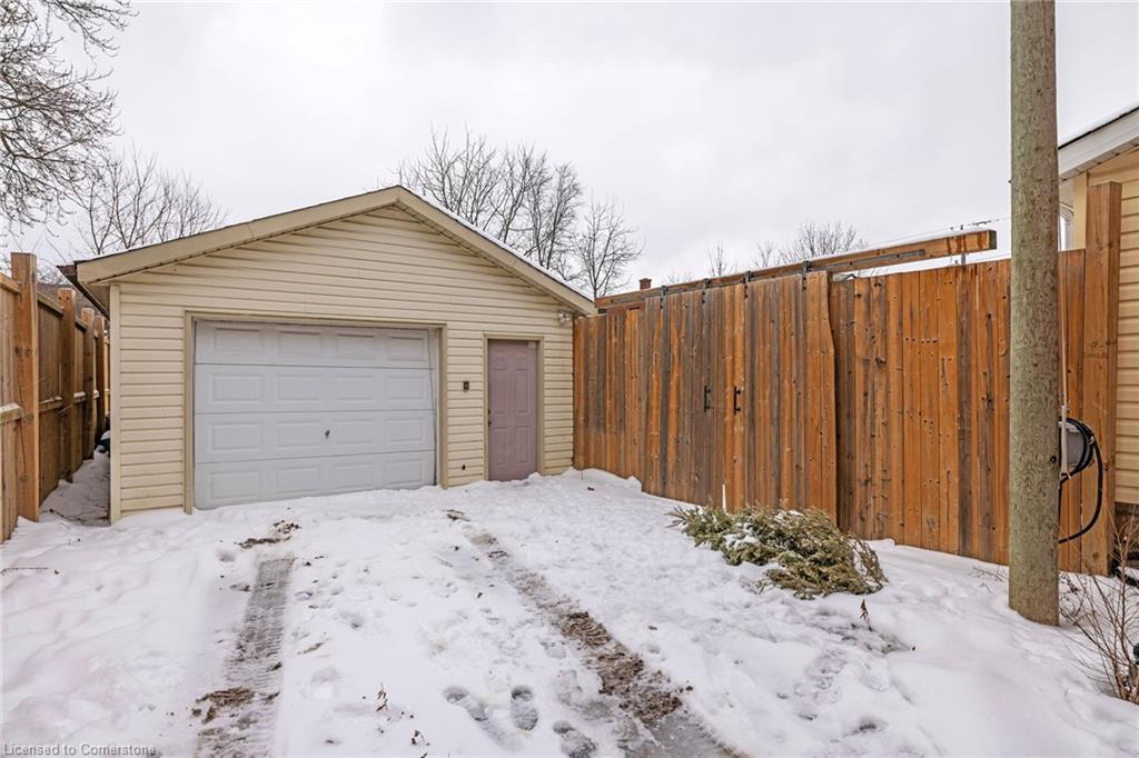 4731 Third Avenue Property Photo 4