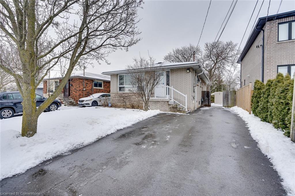 11 Maitland Avenue Property Photo 1