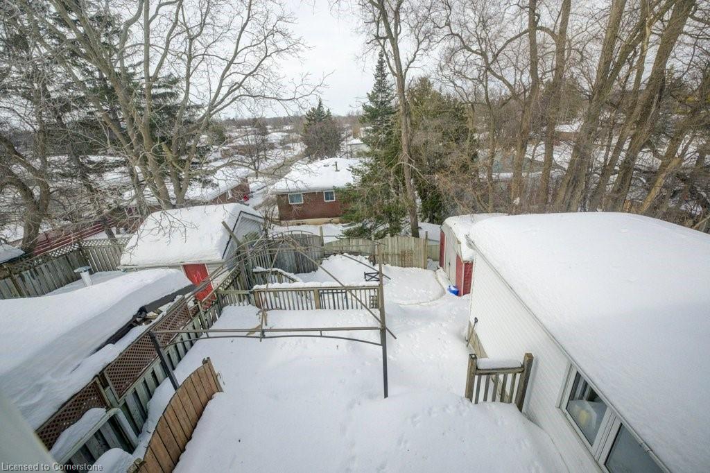 144 Mooregate Crescent Property Photo 22