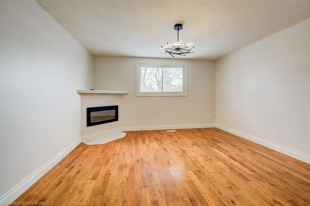 144 Mooregate Crescent Property Photo 26