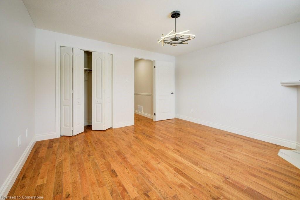 144 Mooregate Crescent Property Photo 27