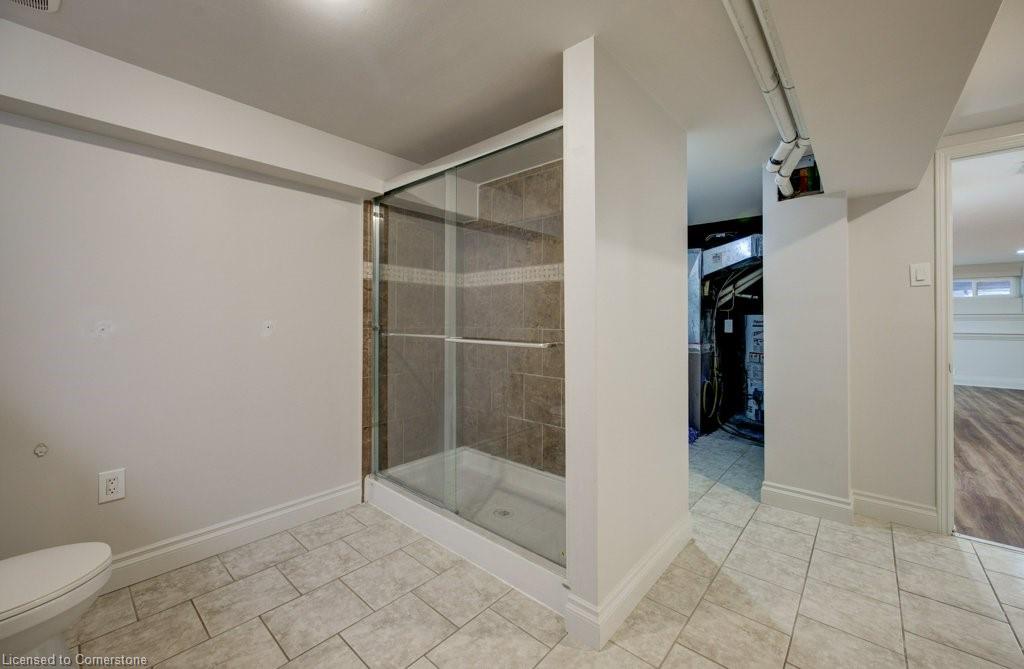 144 Mooregate Crescent Property Photo 32