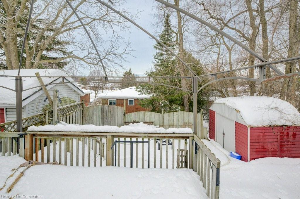 144 Mooregate Crescent Property Photo 36