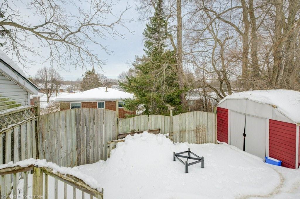 144 Mooregate Crescent Property Photo 37