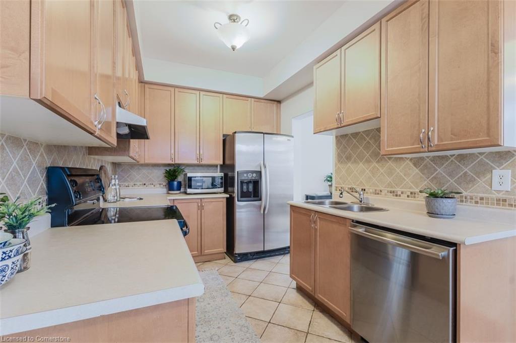 6538 Opera Glass Crescent Property Photo 9