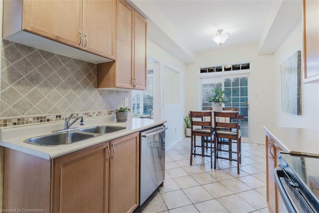 6538 Opera Glass Crescent Property Photo 10