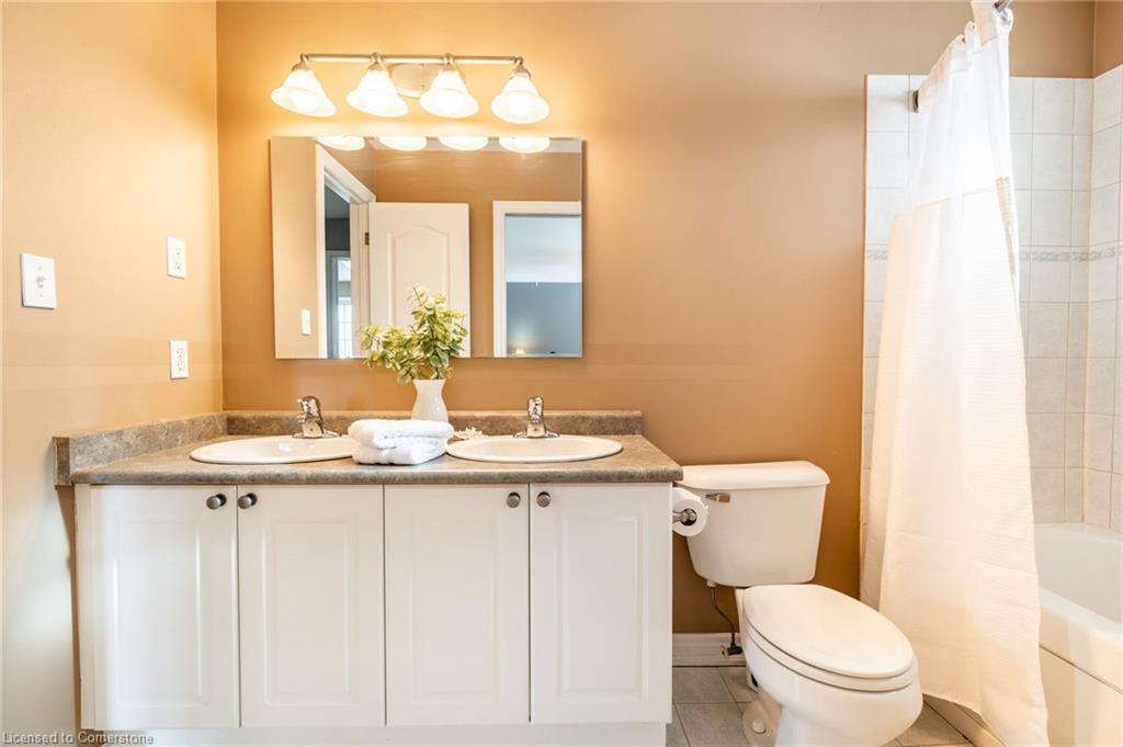 65 Goldenview Court Property Photo 32