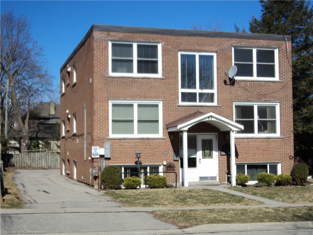 44 Memorial Avenue Property Photo 2