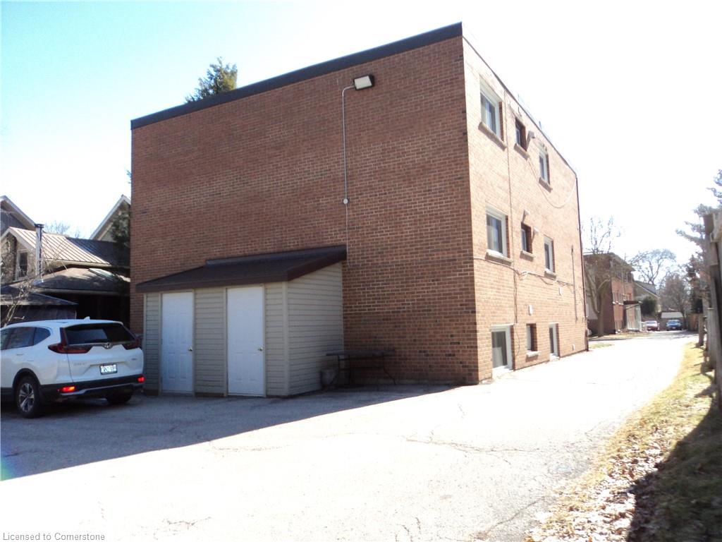 44 Memorial Avenue Property Photo 3