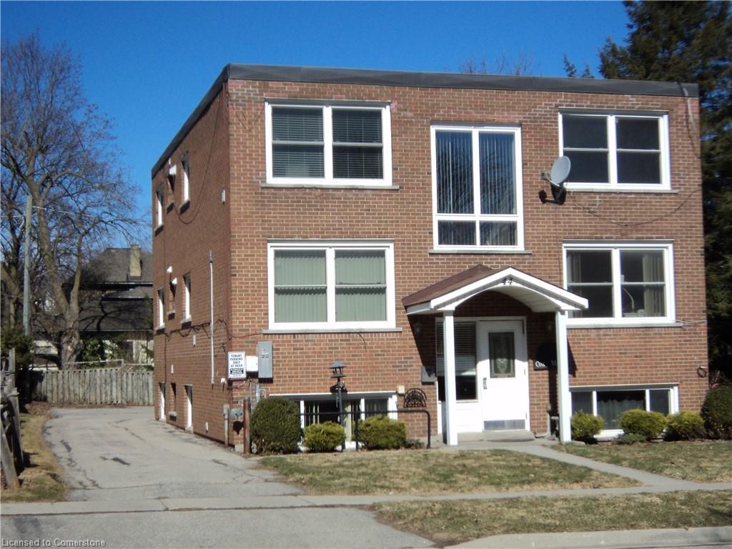 44 Memorial Avenue Property Photo 7