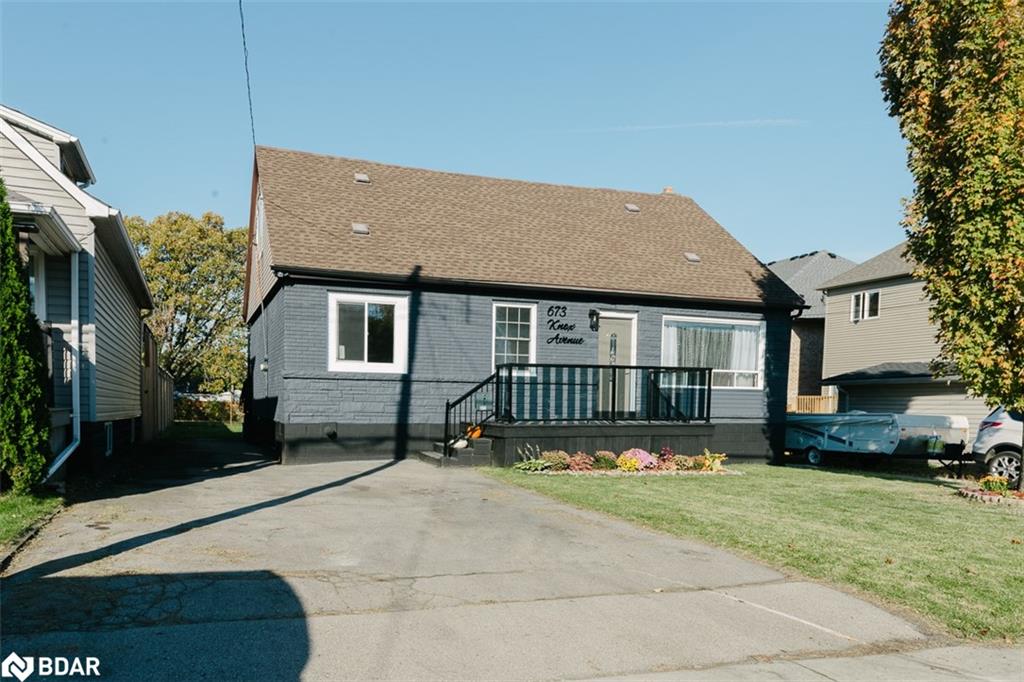 673 Knox Avenue Property Photo 31