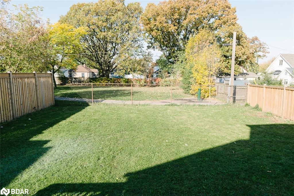 673 Knox Avenue Property Photo 36