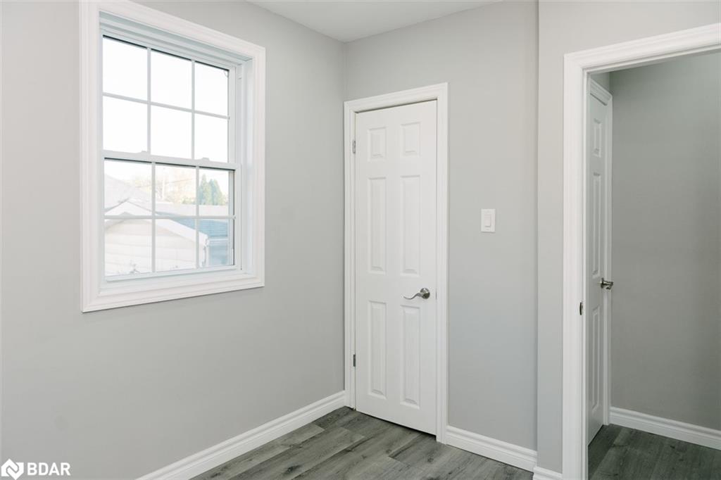 673 Knox Avenue Property Photo 12