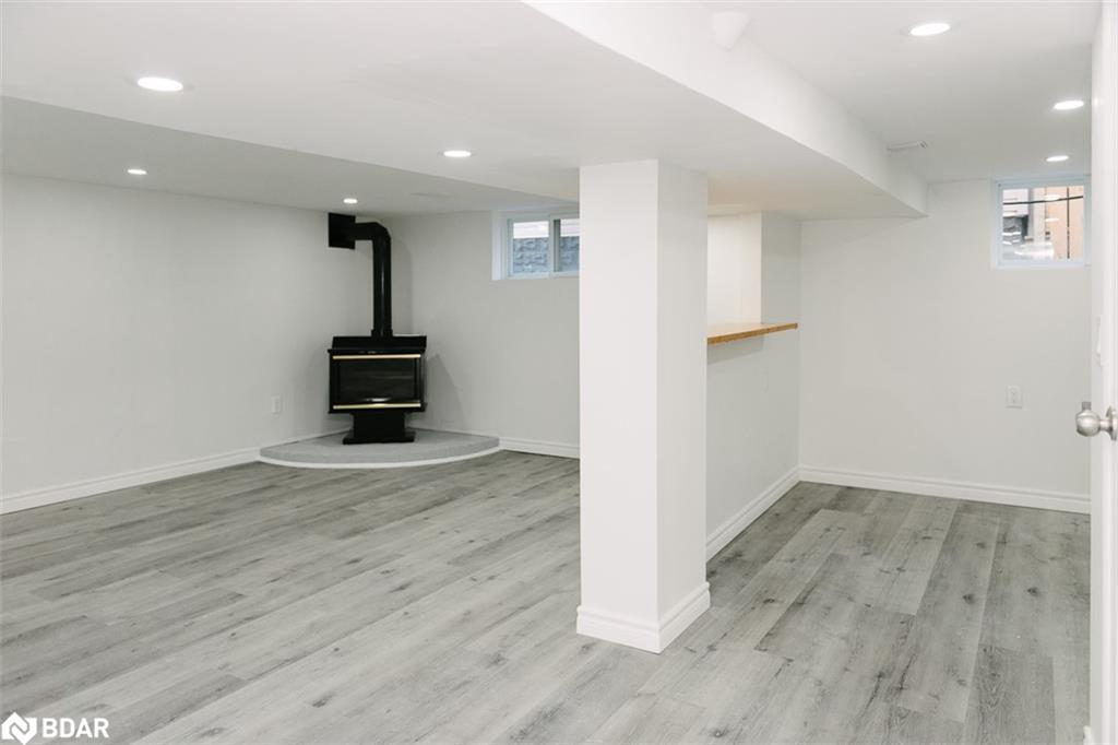 673 Knox Avenue Property Photo 22